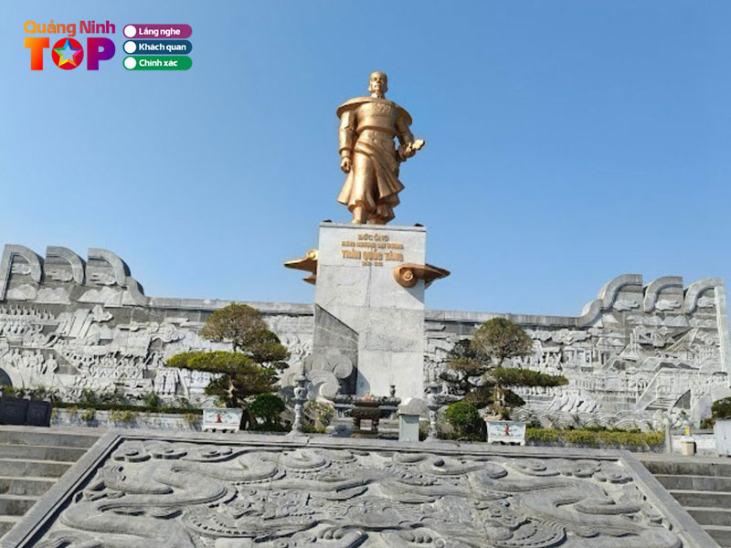 Kien-truc-cua-den-cua-ong-tai-quang-ninh1-quangninhtoplist