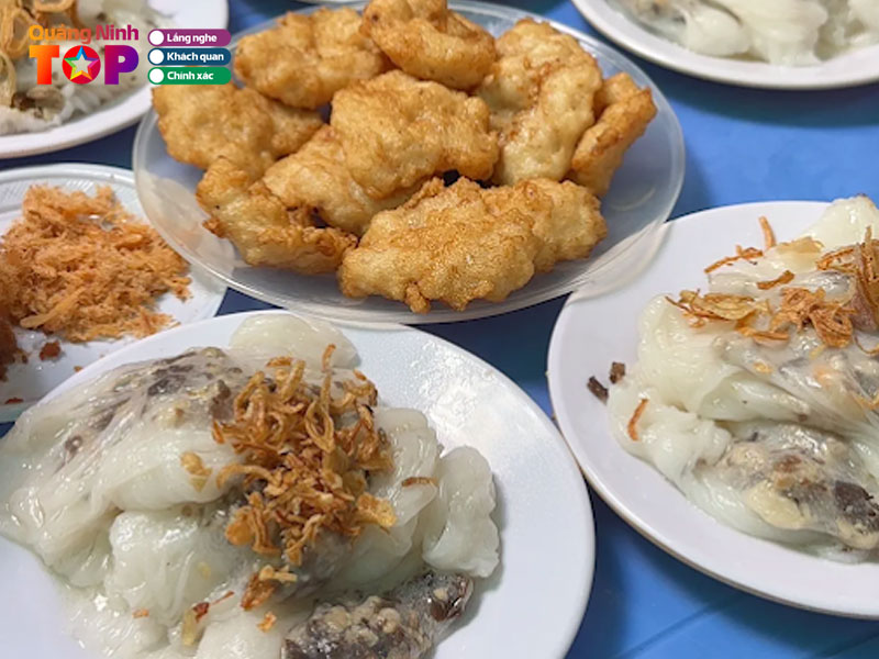Banh-cuon-cha-muc-goc-bang-quangninhtoplist
