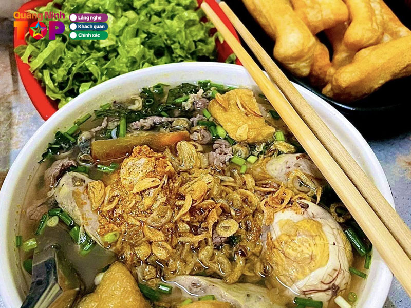 Bun-rieu-bun-oc-quan-nhi-quangninhtoplist