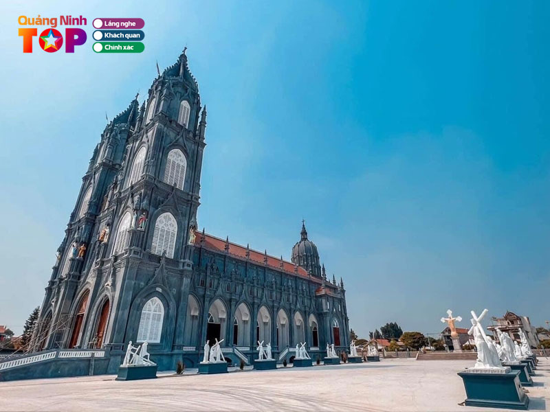 Nha-tho-tra-co-net-kien-truc-phap-co-giua-long-bien-quangninhtoplist