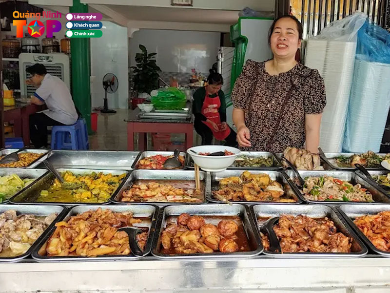 Quan-com-binh-dan-thanh-thuy-quangninhtoplist