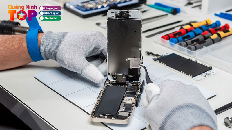 Top-10-tiem-sua-dien-thoai-o-quang-ninh-tay-nghe-cao-uy-tin-quangninhtoplist