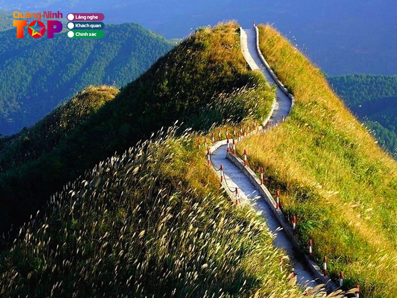 Nhung-diem-noi-bat-thu-hut-du-khach-den-binh-lieu-quang-ninh1-quangninhtoplist