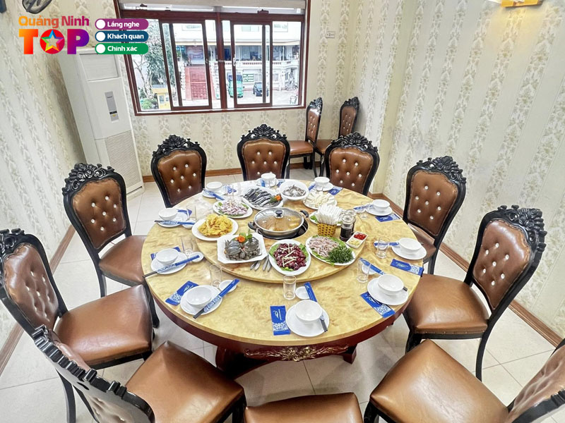 Nhung-nha-hang-ban-co-the-ghe-thuong-thuc-dac-san-o-mong-cai-quangninhtoplist