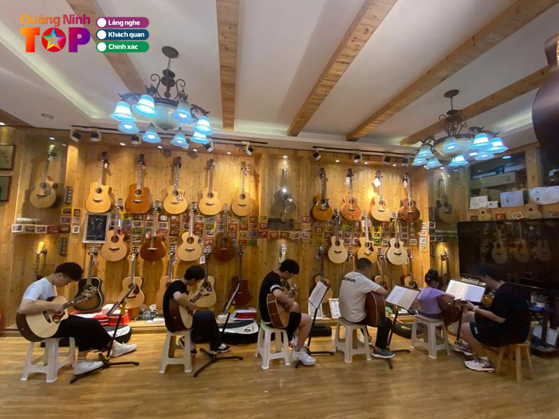 Ngoc-tuan-guitar-quangninhtoplist