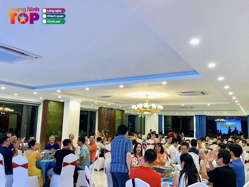 Nha-hang-hong-minh-quangninhtoplist