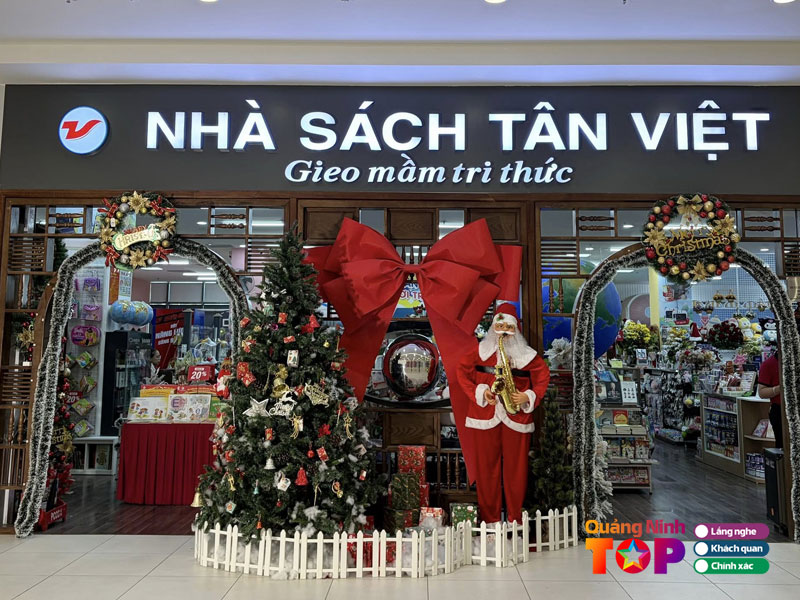 Nha-sach-tan-viet-quangninhtoplist