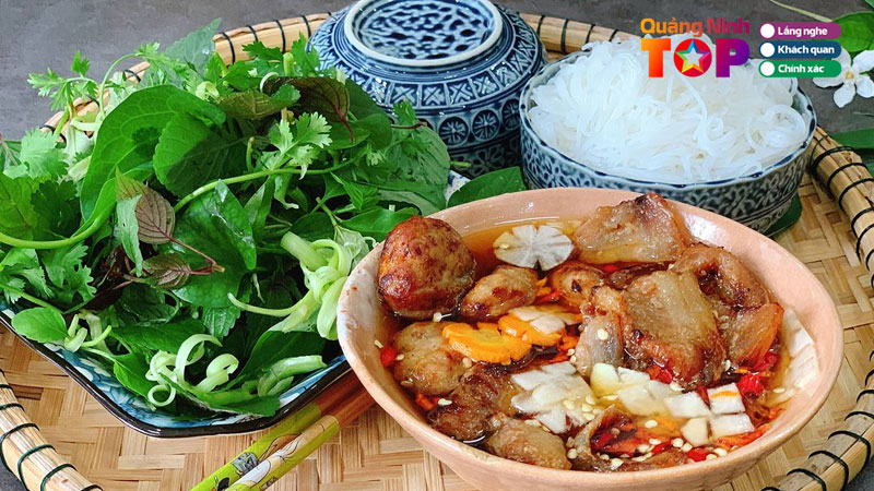 Top-10-quan-bun-cha-tai-quang-ninh-an-mot-lan-la-ghien-quangninhtoplist